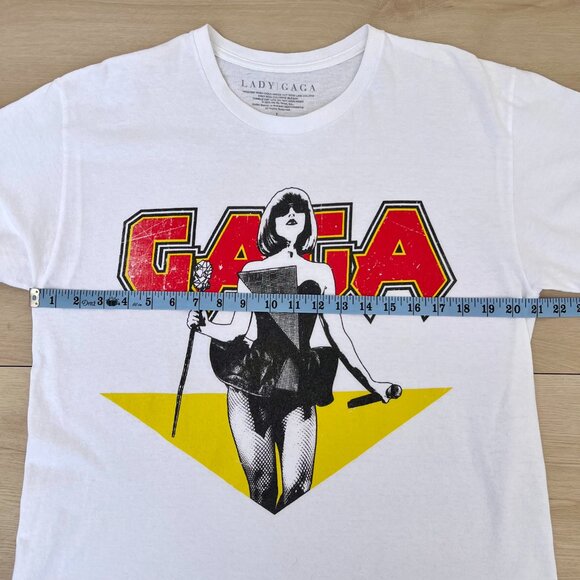 Lady Gaga Licensed Merchandise Metal Oversized Tee UNISEX Large / 80s Aesthetic - Picture 8 of 14